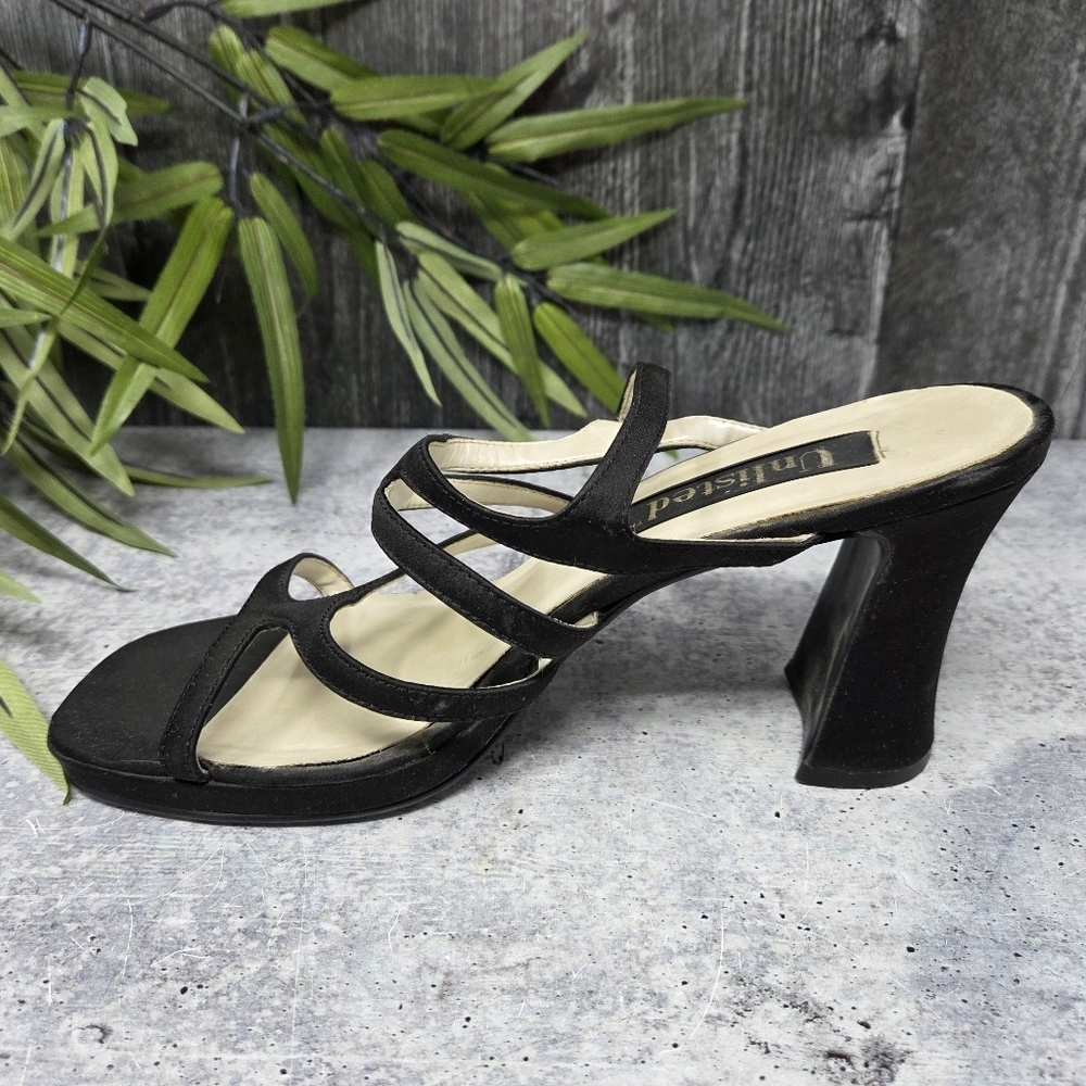 Vintage 90s 00s Unlisted | Black Strappy Heeled Sandals Size 10 - Picture 7 of 12